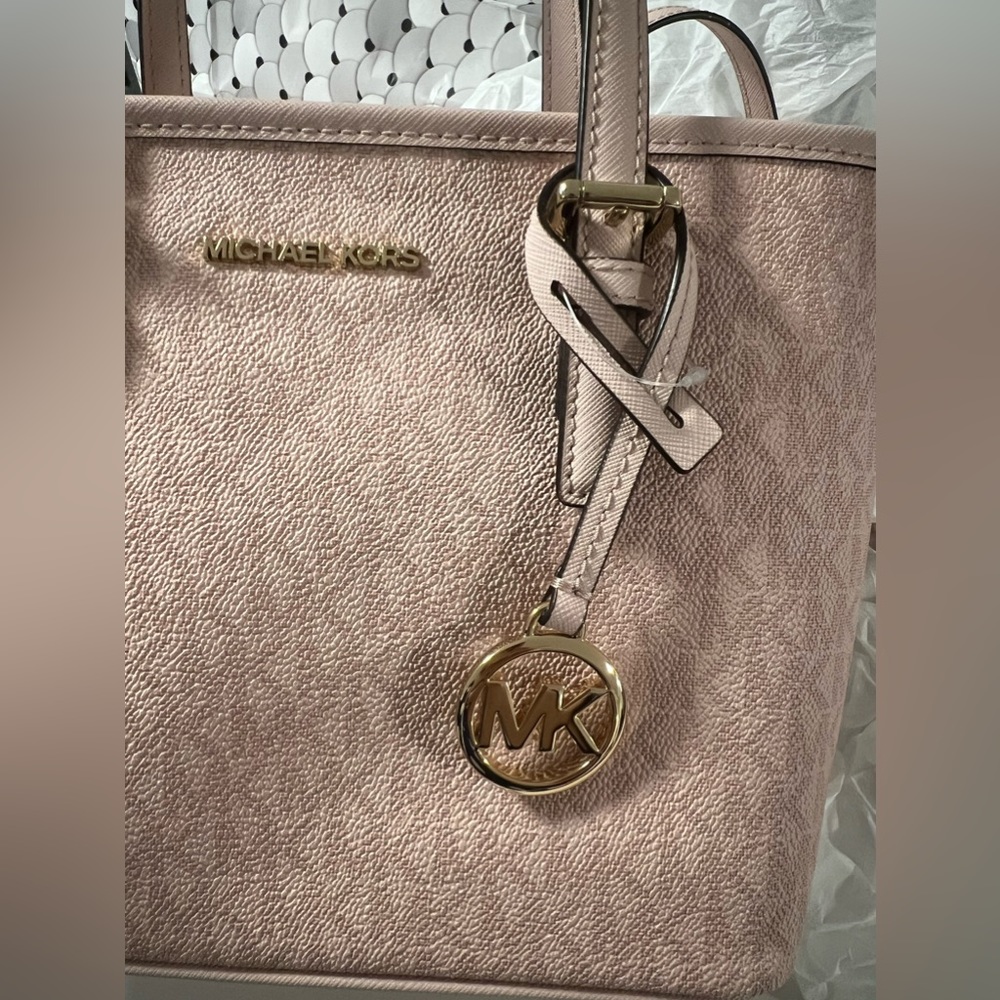 NWT Michael Kors XS Carry All Jet Set monogram canvas crossbody - Powder Blush - Picture 7 of 7